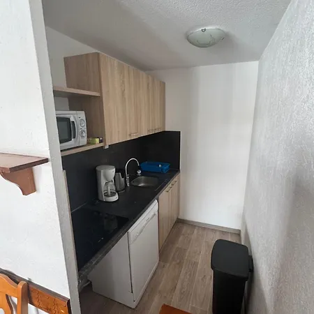 Val Set فال تورُن